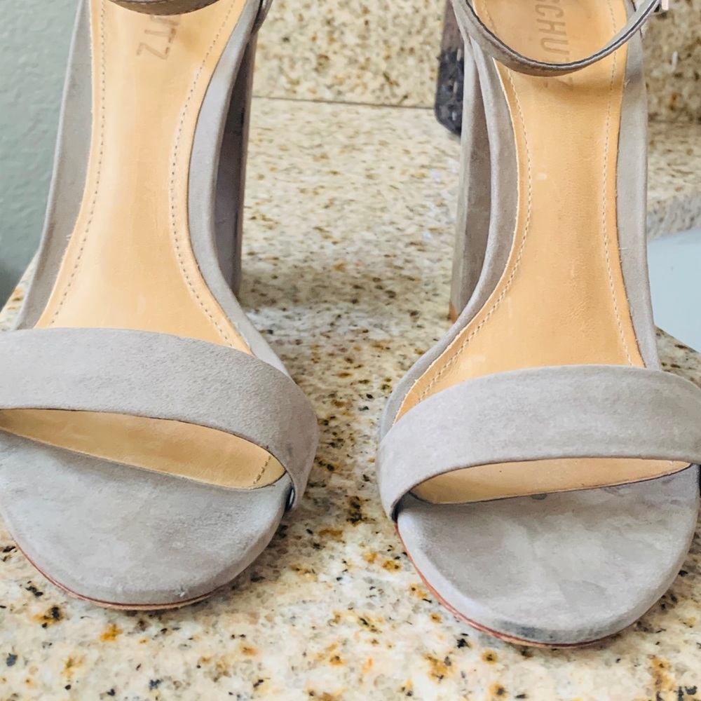 SCHYTZ Thick heel